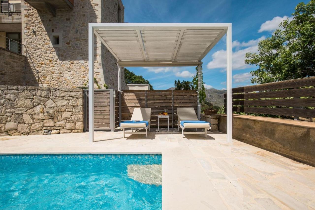 Anna Boutique Villas Mixorrouma Exterior photo