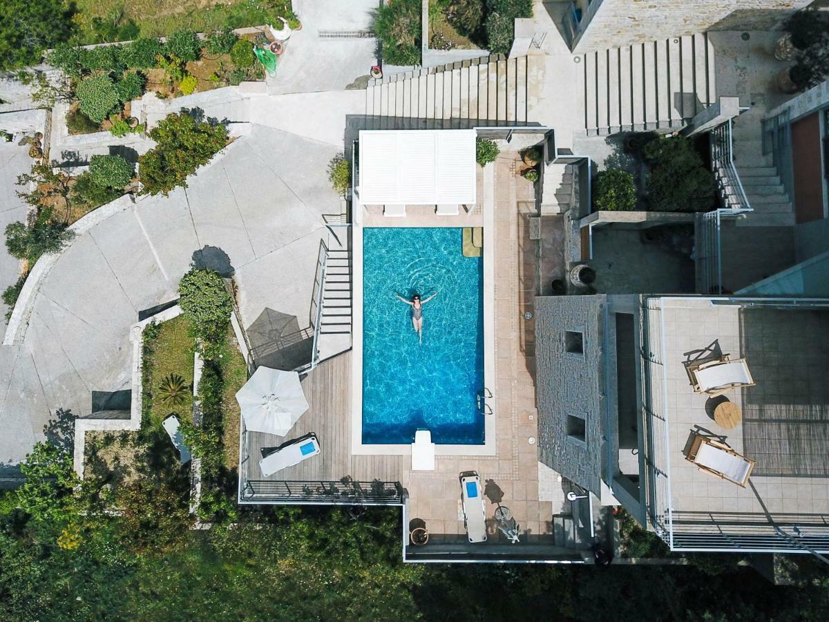 Anna Boutique Villas Mixorrouma Exterior photo